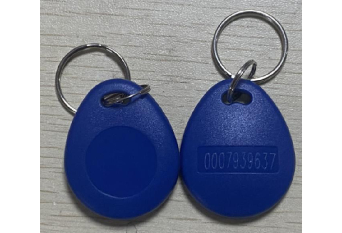 Súprava 100 modrých RFID príveskov MIFARE Classic 1K, 13,56MHz | SEBURY TAG8